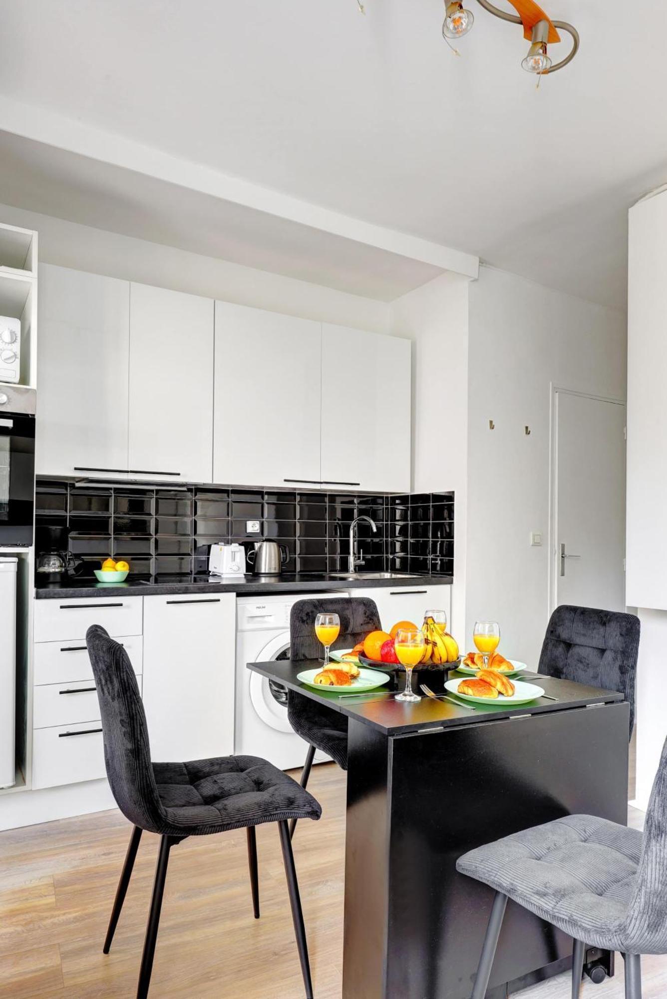 Heart Of Historic & Seine - 1br - Vacation * Parigi