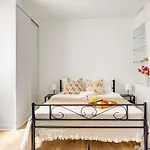 Heart Of Historic Paris & Seine - 1Br - Paris Vacation Rentals