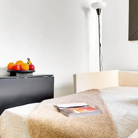 Apartment Heart Of Historic & Seine - 1br - Vacation Paris